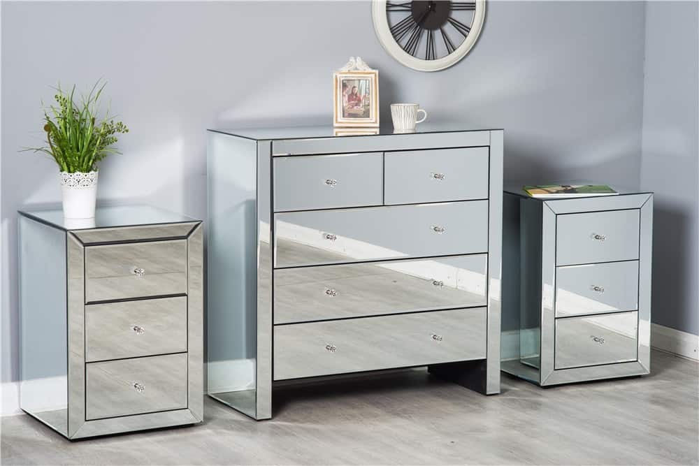 Mirrored Bedroom Furniture Set Dressing Table Chest Of Drawers Bedside Table Dreams Outdoors